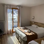 Hotel Le Relais Du Galibier 2*