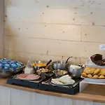 Le Relais Du Galibier Hotel 2*