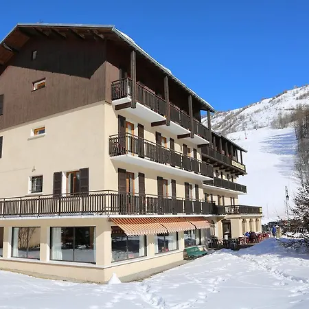 Le Relais Du Galibier 2*