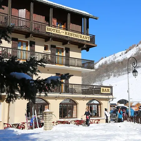 Le Relais Du Galibier Hotel 2*