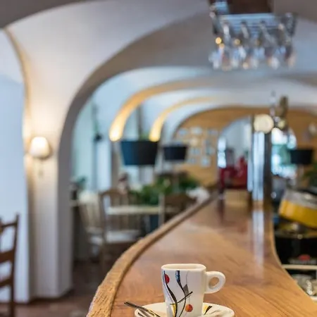 Le Relais Du Galibier Hotel 2*